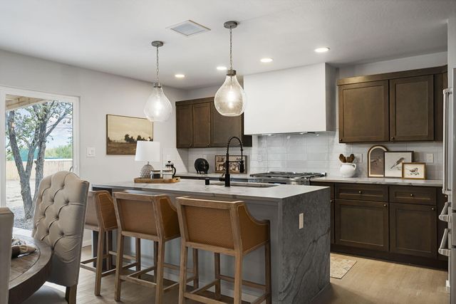 1119 Patricia Circle NW, Corrales, NM 87048