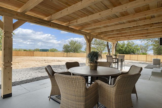 1119 Patricia Circle NW, Corrales, NM 87048