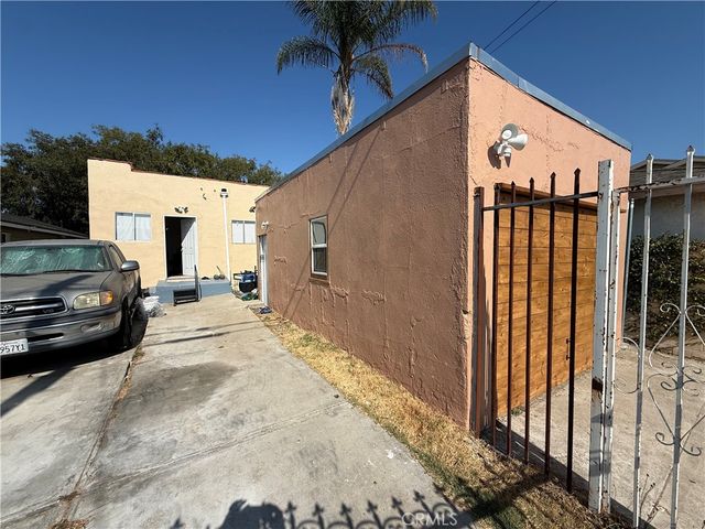 24524 S Avalon, Wilmington, CA 90744