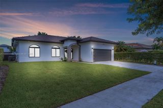 16051 SW 138th Ter, Miami, FL 33196
