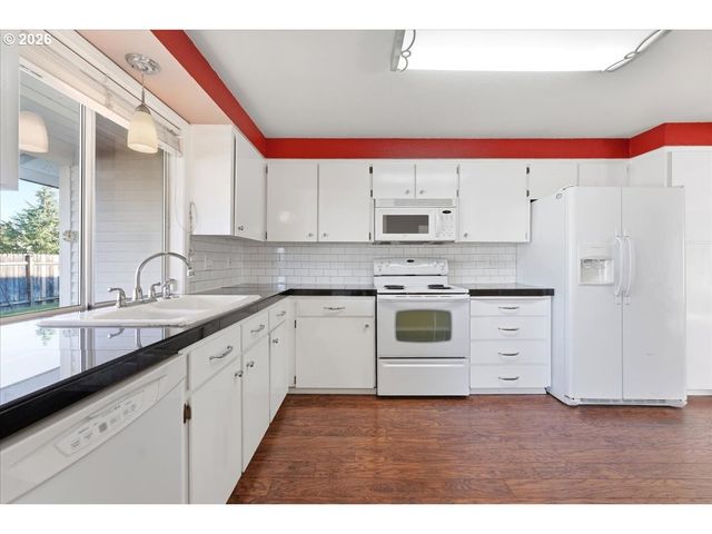 3944 Nw 166TH Dr, Beaverton, OR 97006