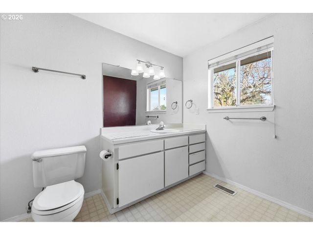 3944 Nw 166TH Dr, Beaverton, OR 97006