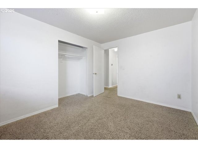 3944 Nw 166TH Dr, Beaverton, OR 97006