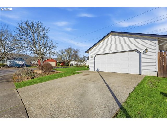 3944 Nw 166TH Dr, Beaverton, OR 97006