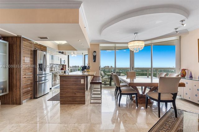 21205 Yacht Club Dr 2405+DEN, Aventura, FL 33180