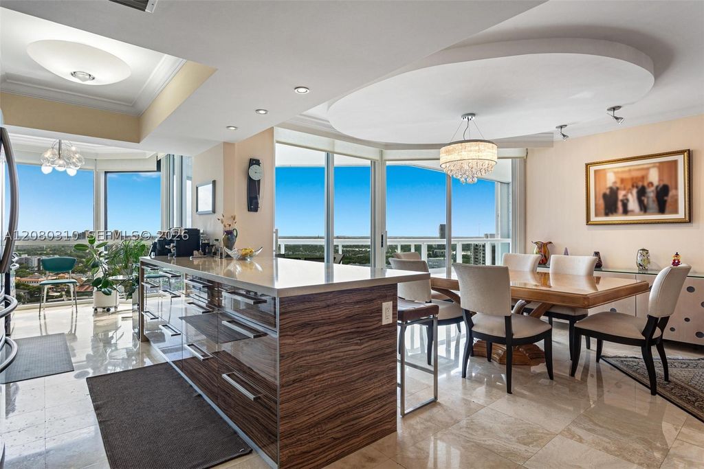 21205 Yacht Club Dr 2405+DEN, Aventura, FL 33180