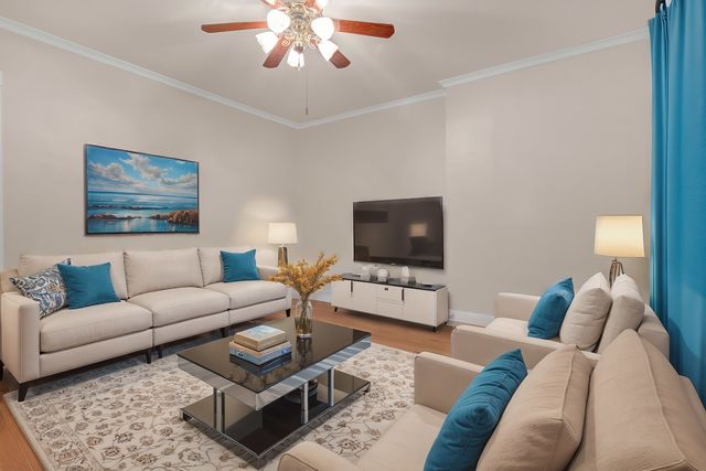 6138 N Meade Avenue, Chicago, IL 60646