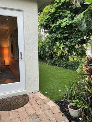 6918 BARBAROSSA Street, Boca Raton, FL 33433
