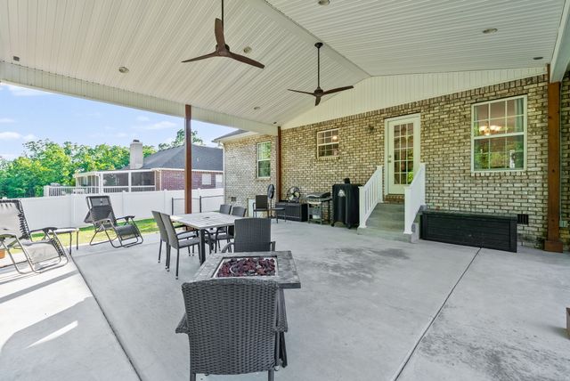 1475 Eastland Dr, Ashland City, TN 37015