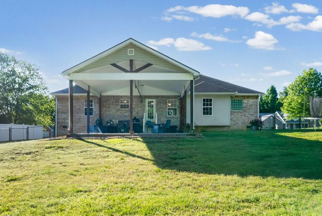1475 Eastland Dr, Ashland City, TN 37015