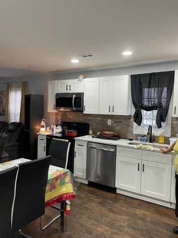 1161 Main St, Clarksville, TN 37040