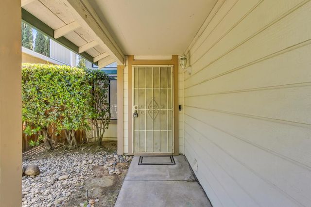 8224 Northam Dr, Antelope, CA 95843