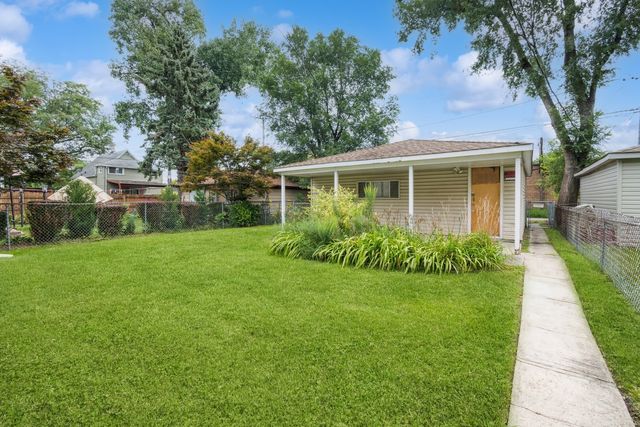 12215 S Green Street, Chicago, IL 60643