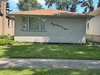 12215 S Green Street, Chicago, IL 60643