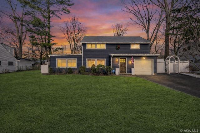 18 Lambert Lane, New Rochelle, NY 10804