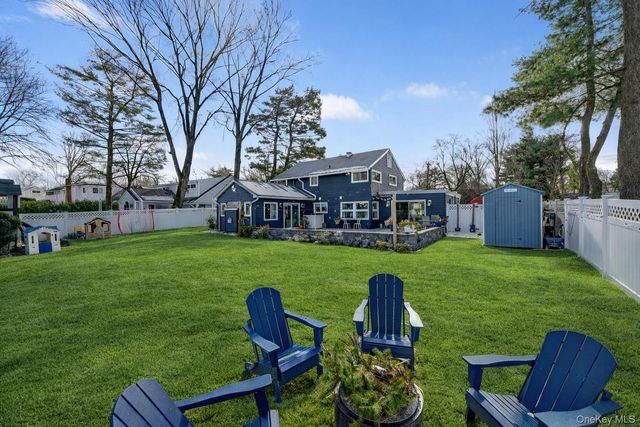 18 Lambert Lane, New Rochelle, NY 10804