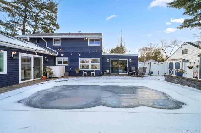 18 Lambert Lane, New Rochelle, NY 10804