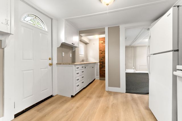 335 Cabot Street 1, Beverly, MA 01915