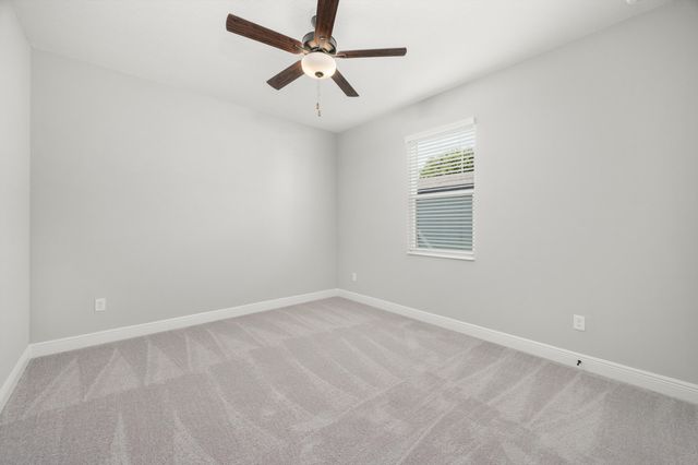 8225 95th Avenue, Vero Beach, FL 32967