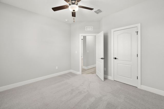 8225 95th Avenue, Vero Beach, FL 32967