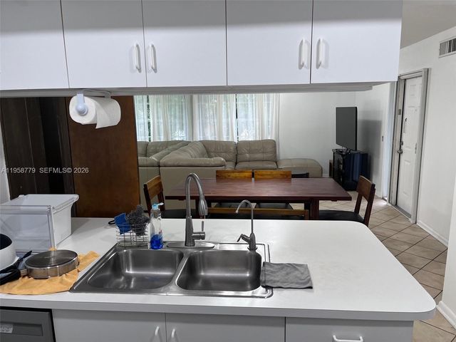 125 Waterside Dr 125, Hypoluxo, FL 33462