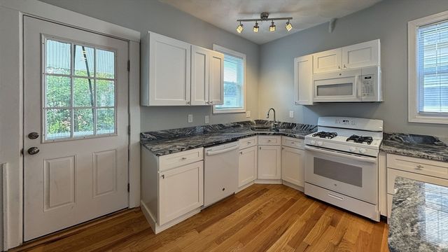 30 Partridge 2, Somerville, MA 02145