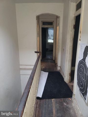 1414 NEWTON ST NW, Washington, DC 20010