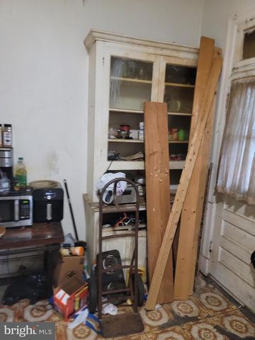 1414 NEWTON ST NW, Washington, DC 20010