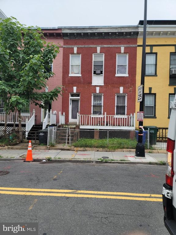 1414 NEWTON ST NW, Washington, DC 20010