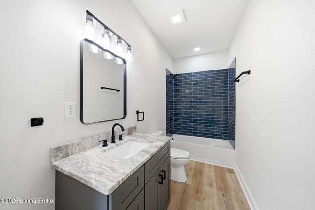 1813 S Preston St, Louisville, KY 40217