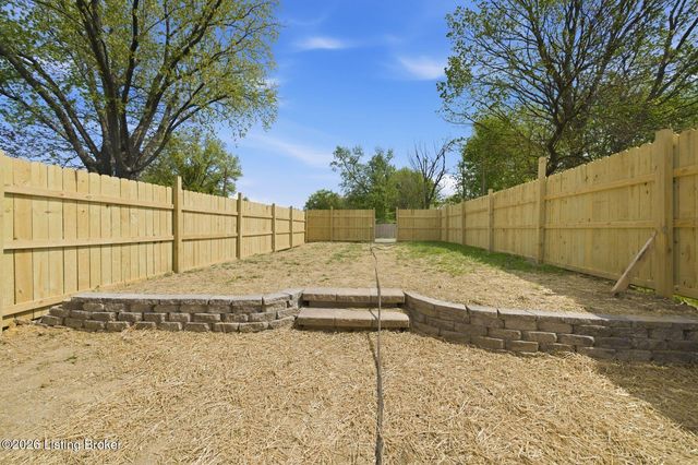 1813 S Preston St, Louisville, KY 40217