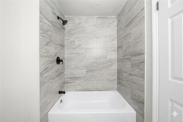 3022 Hillwood Drive NW, Lawrenceville, GA 30044