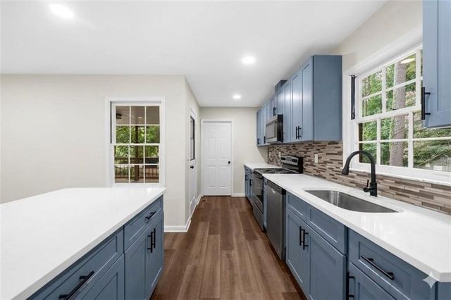 3022 Hillwood Drive NW, Lawrenceville, GA 30044
