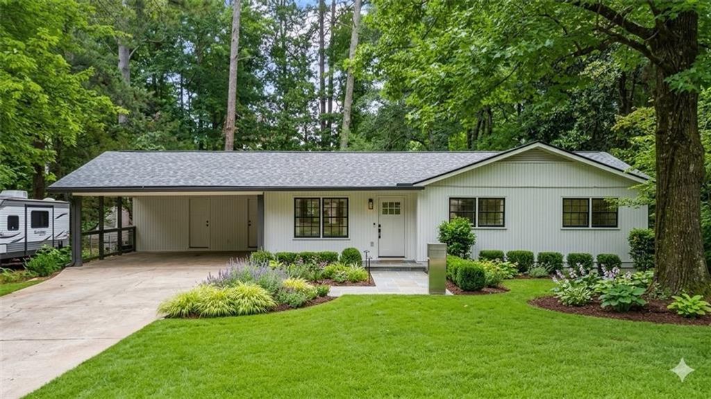 3022 Hillwood Drive NW, Lawrenceville, GA 30044
