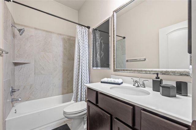 13438 Swift Creek Drive, Pearland, TX 77584