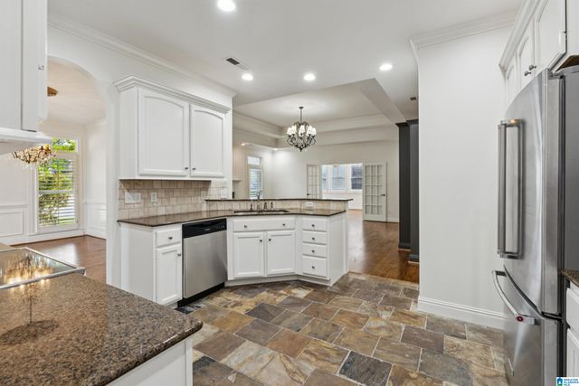 1113 BARKLEY LANE, Hoover, AL 35242
