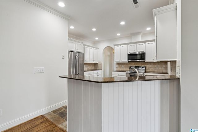 1113 BARKLEY LANE, Hoover, AL 35242