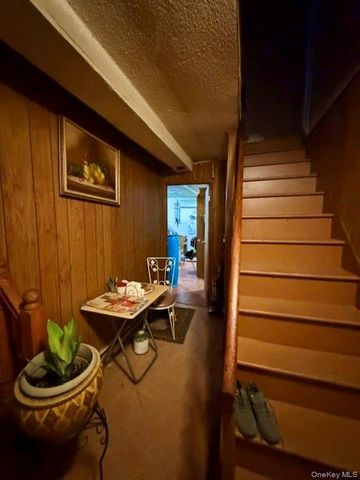 4775 Barnes Avenue, Bronx, NY 10470