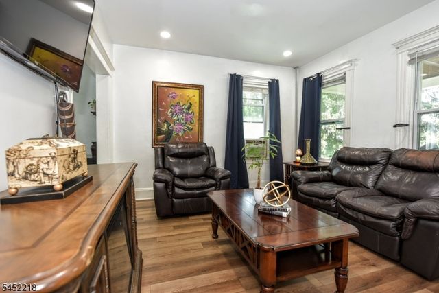 257 Epps Ave, Englewood City, NJ 07631