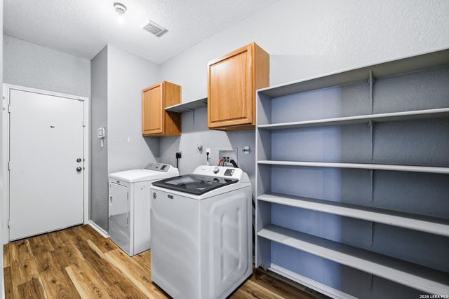 7101 AVERY RD, Live Oak, TX 78233