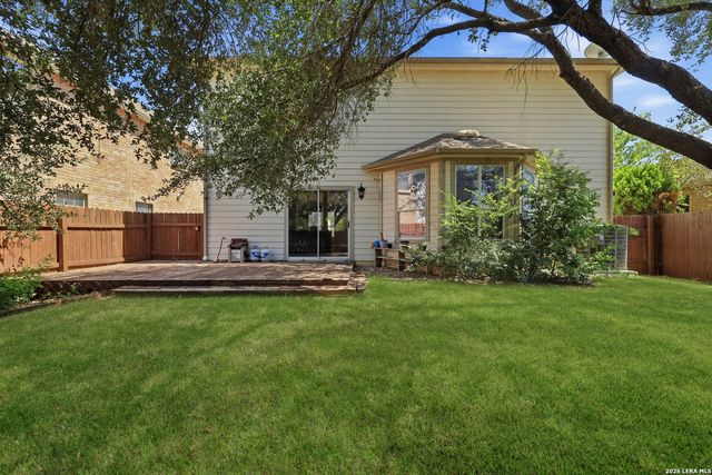 7101 AVERY RD, Live Oak, TX 78233
