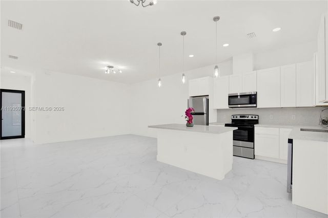 68 Organ St 68, Punta Gorda, FL 33982