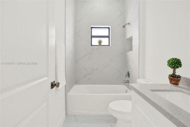 68 Organ St 68, Punta Gorda, FL 33982