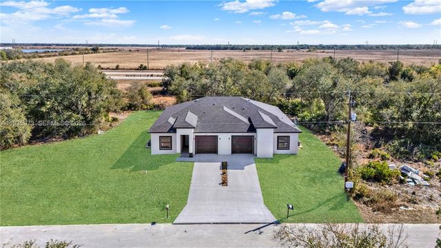 68 Organ St 68, Punta Gorda, FL 33982