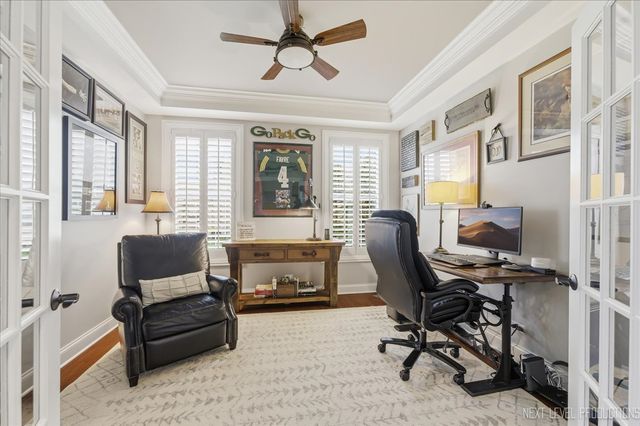 40W898 Fox Creek Drive, St. Charles, IL 60175