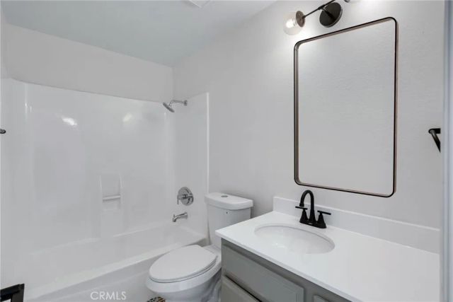 9904 Aspen Circle, Santa Fe Springs, CA 90670