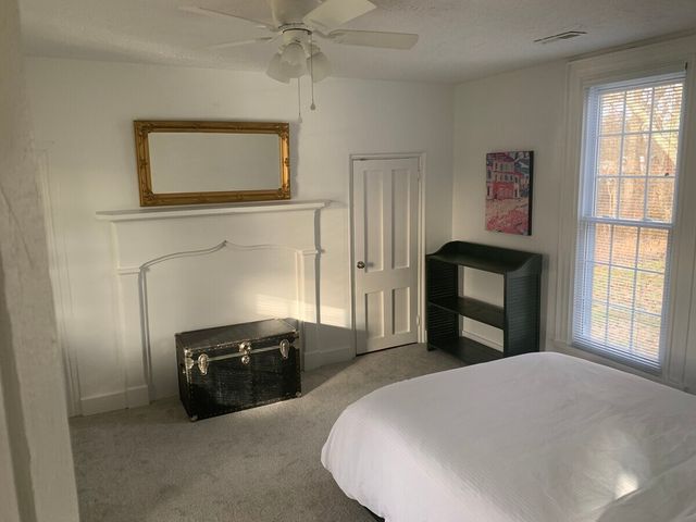 4250 Louis Draughon Rd, Springfield, TN 37172