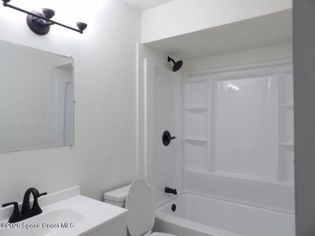 752 Gelaso Street SW, Palm Bay, FL 32908