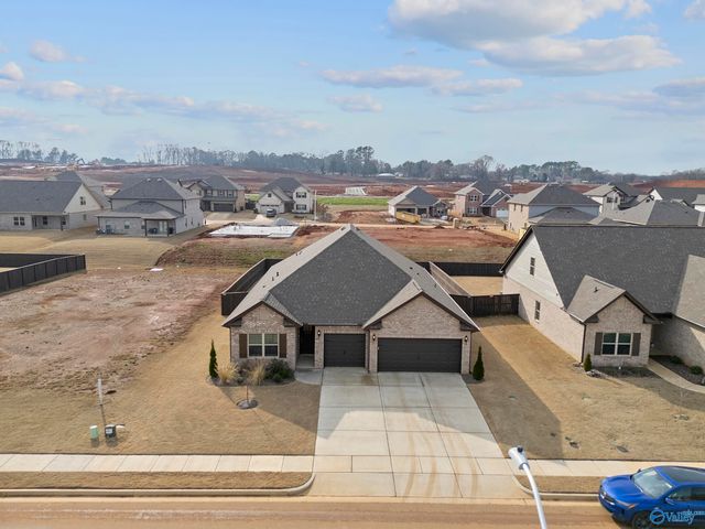 114 Headen Lane, Huntsville, AL 35811