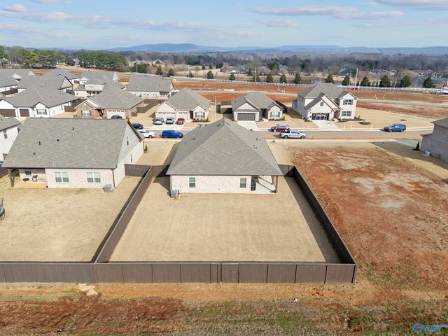 114 Headen Lane, Huntsville, AL 35811